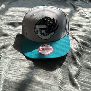 New Era Vancouver Grizzlies Throwback Snapback